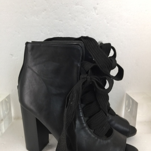 Justfab Maxwell. Black leather ankle boots. Sz. 8. - Picture 5 of 8